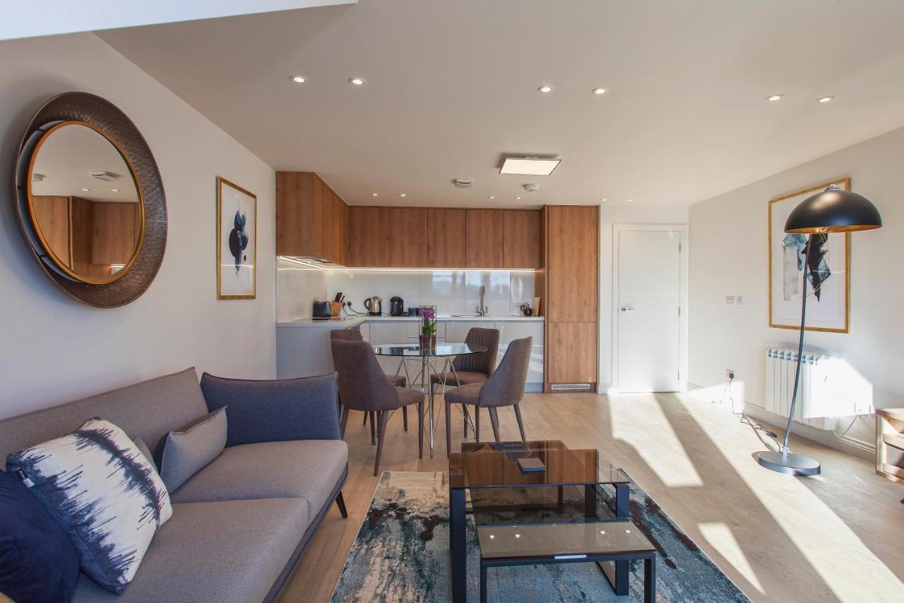 Charles Hope Staines Centre Apartment Exterior foto